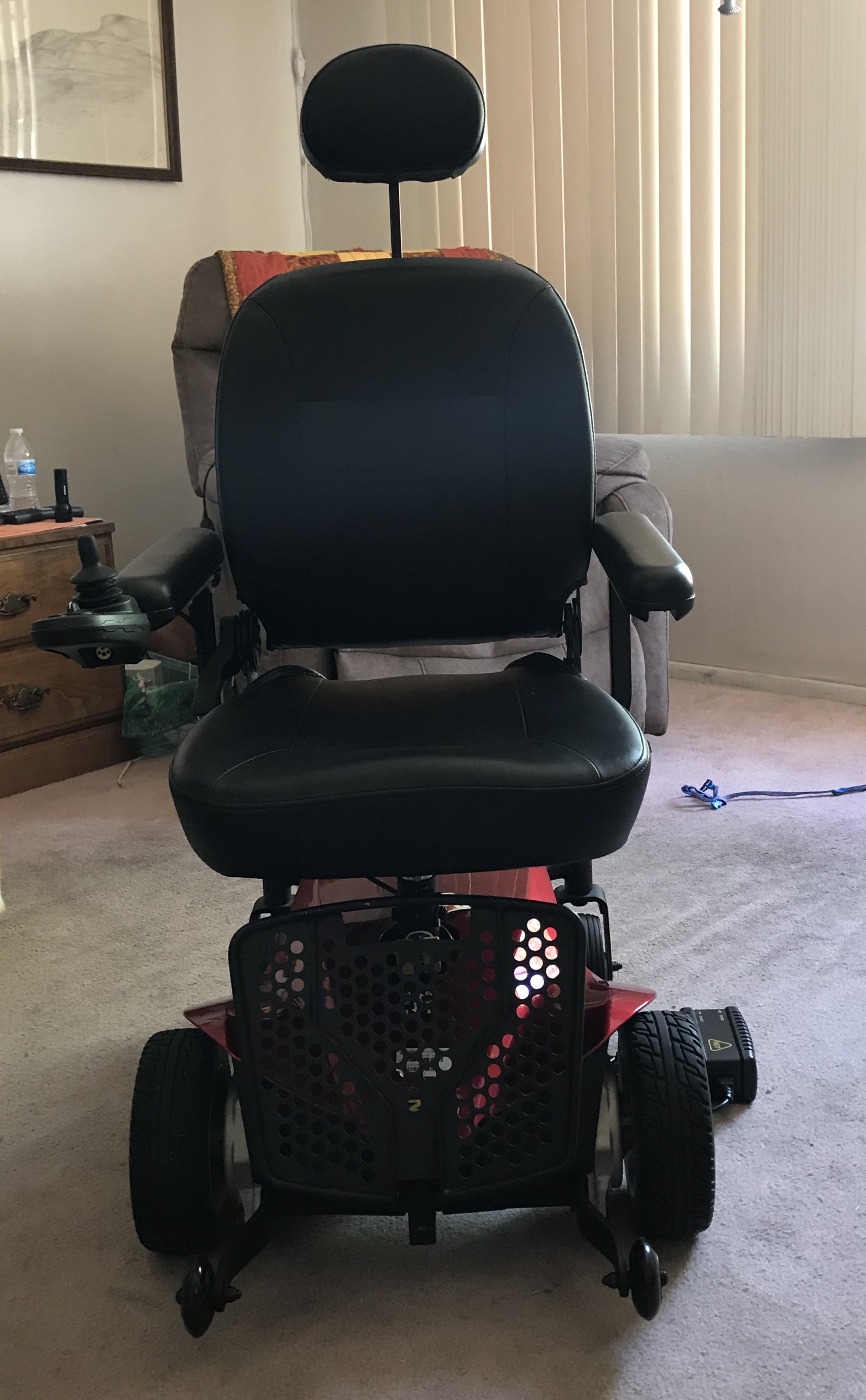 JAZZY ELITE ES POWER CHAIR Buy & Sell Used Electric Wheelchairs