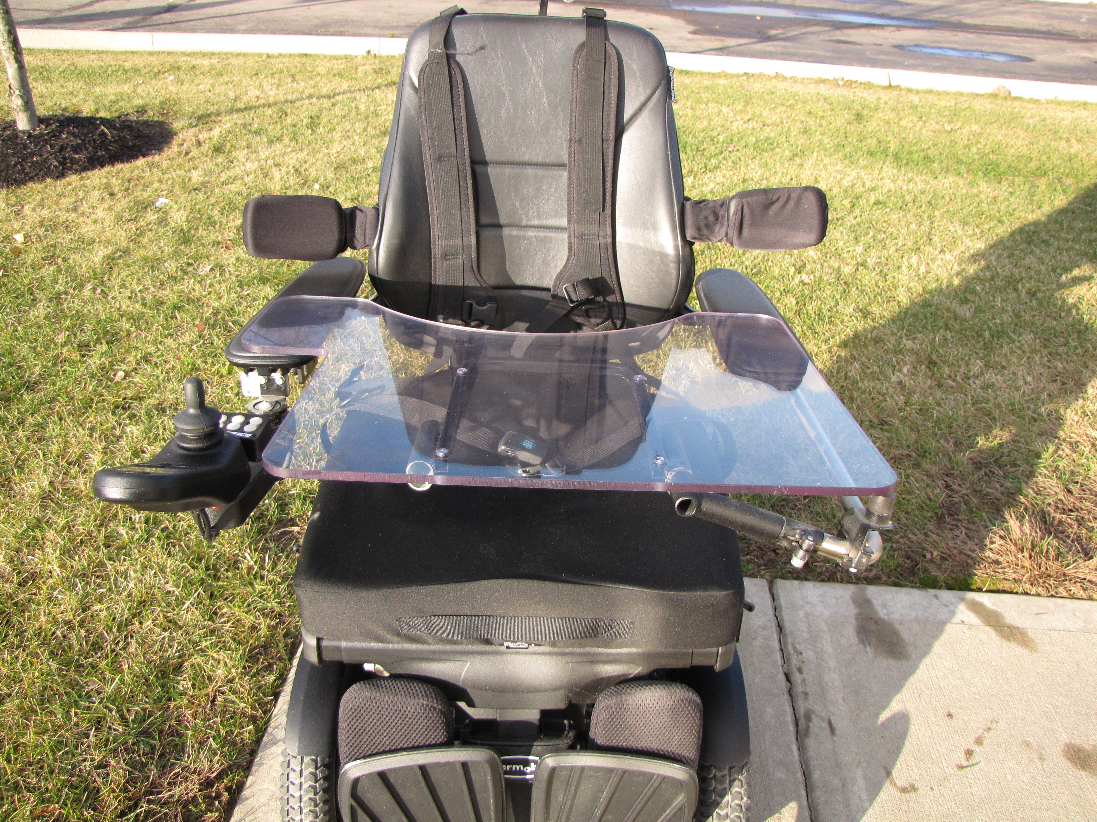 PERMOBIL F3 WITH POWER TILT, POWER RECLINE AND POWER ELEVATING LEG