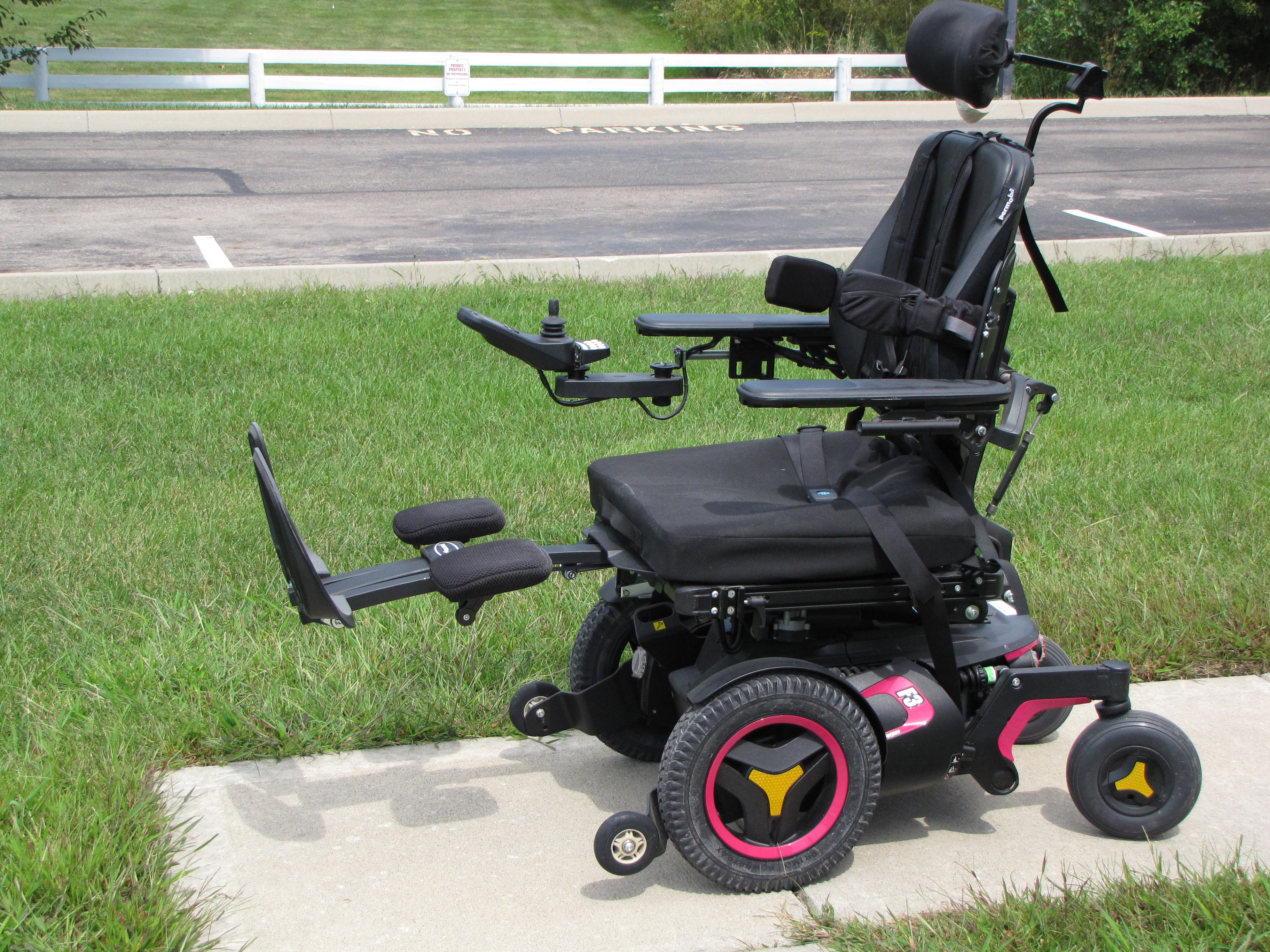 PERMOBIL F3 WITH POWER TILT, POWER RECLINE AND POWER ELEVATING LEG