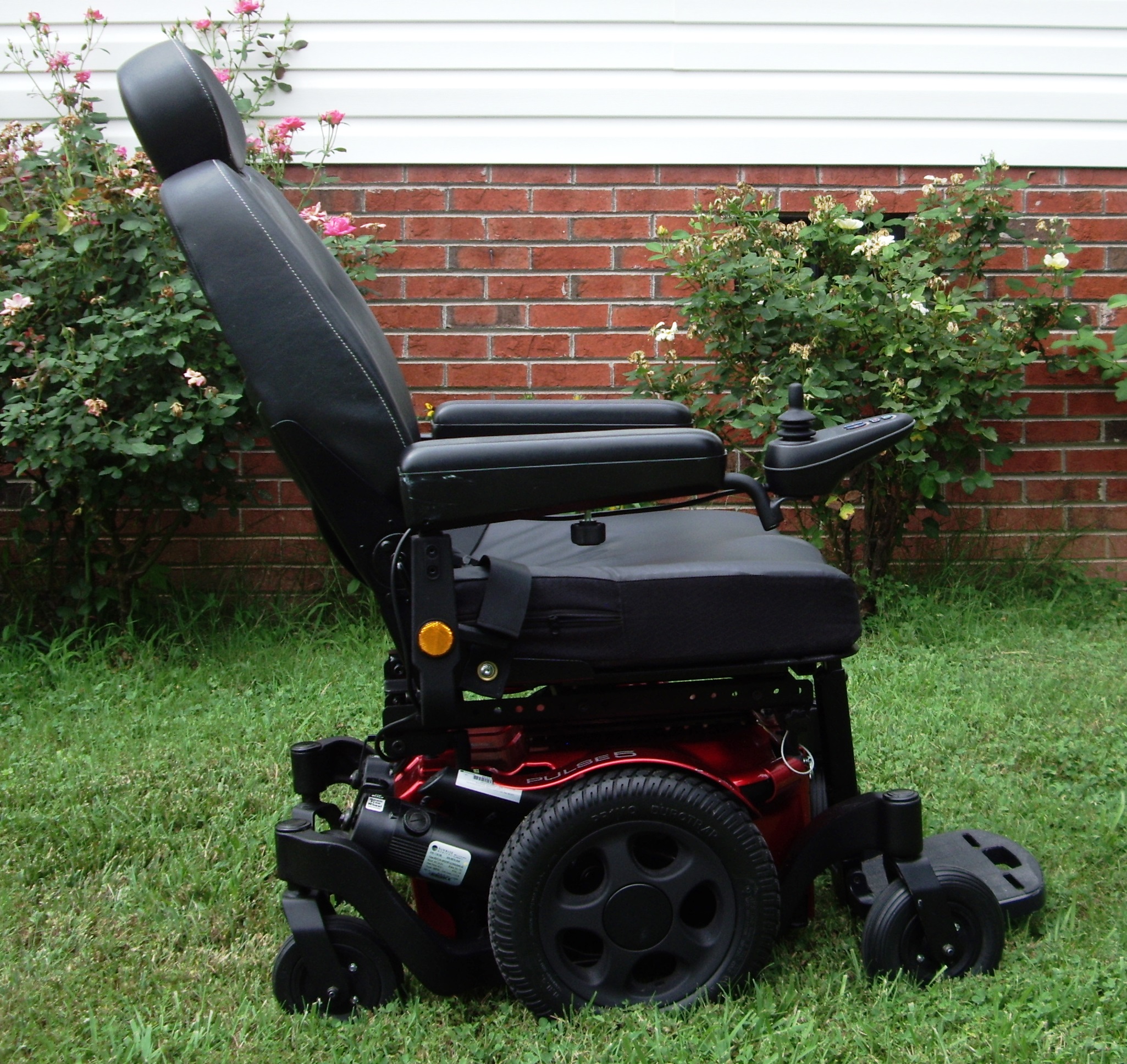 Sunrise Quickie Pulse 5 Power Wheelchair Buy & Sell Used Electric