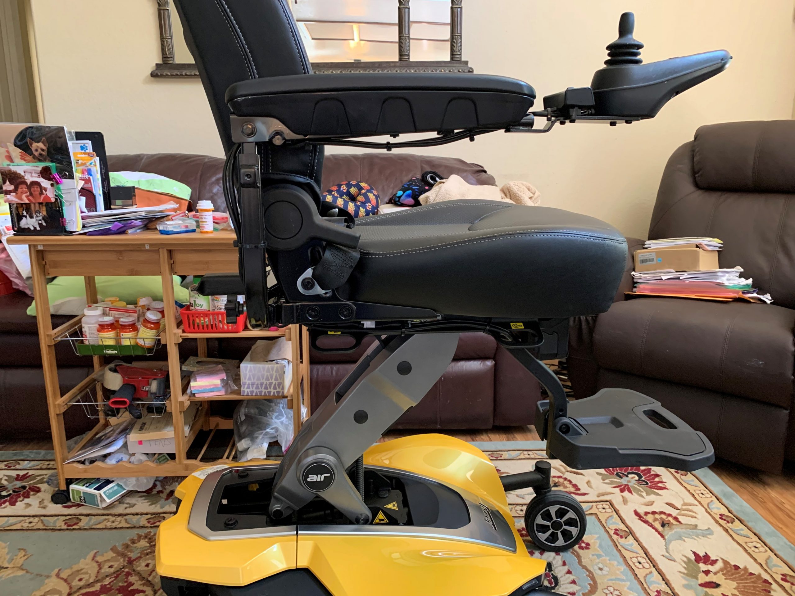 Pride Jazzy Air 2 Elevating Power Chair Six Months Old! Buy & Sell