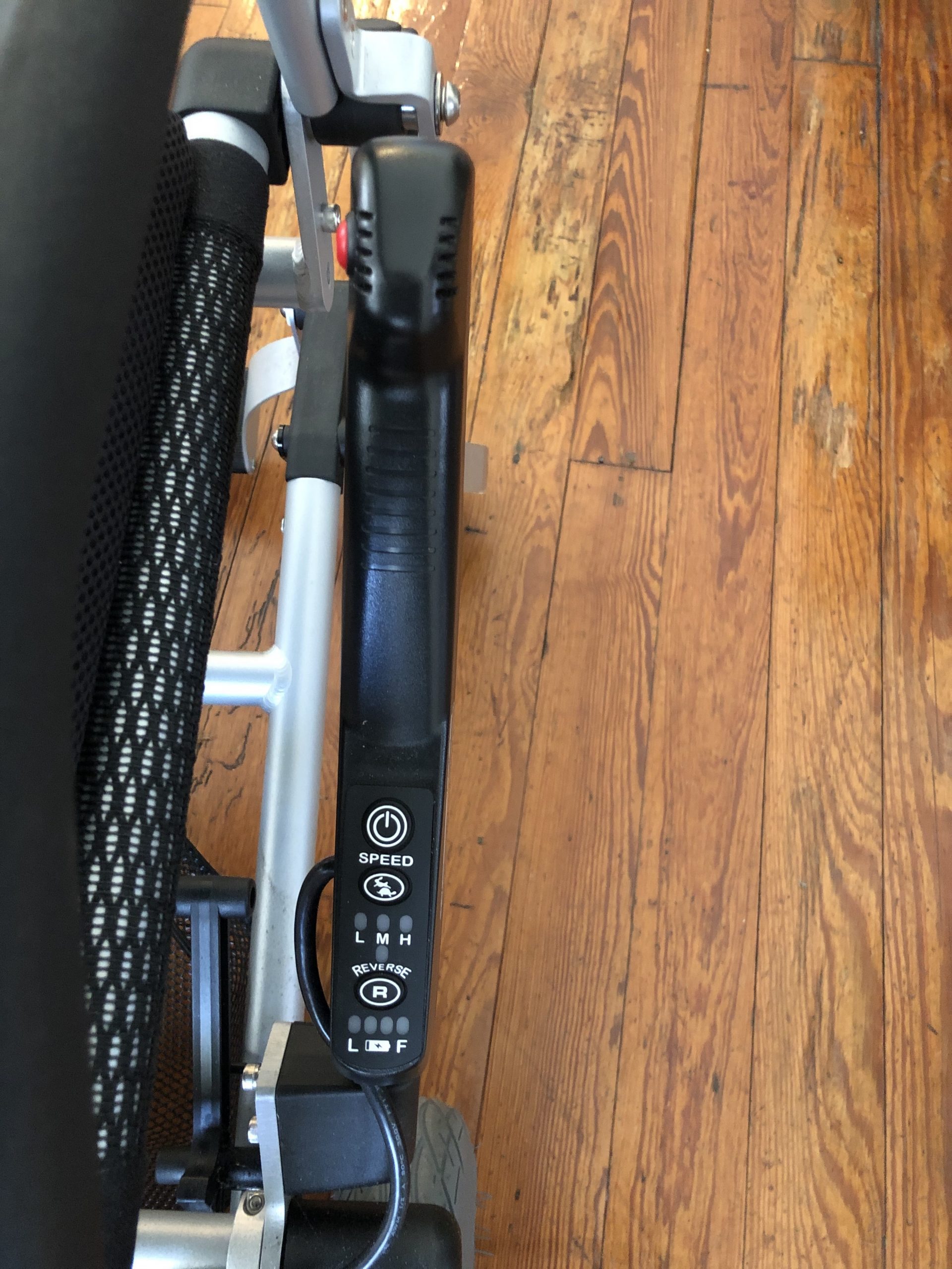 ZINGER Power Wheelchair Buy & Sell Used Electric Wheelchairs