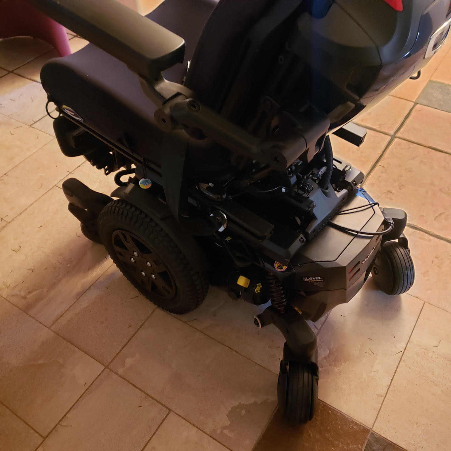 Quantum QS Edge 3 Stretto Buy & Sell Used Electric Wheelchairs