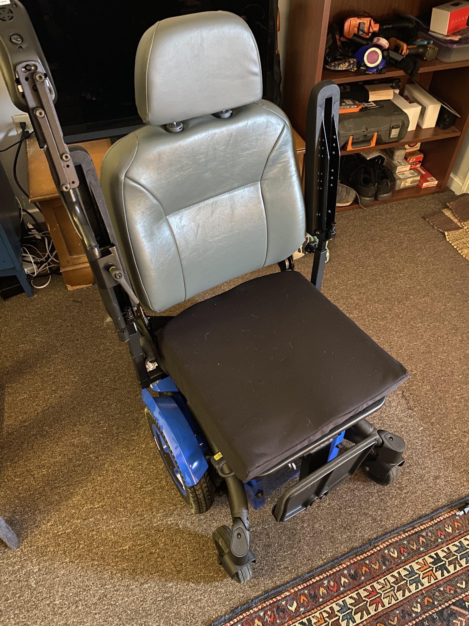 Invacare TDX SP2 Power wheelchair Buy & Sell Used Electric