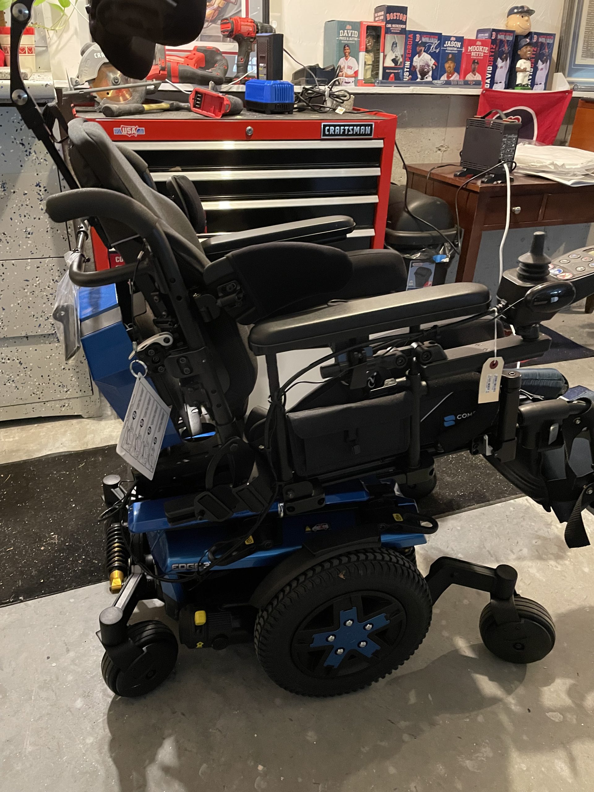 Quantum Edge 2.0 Chair 2022 Model New Never Used Buy & Sell Used