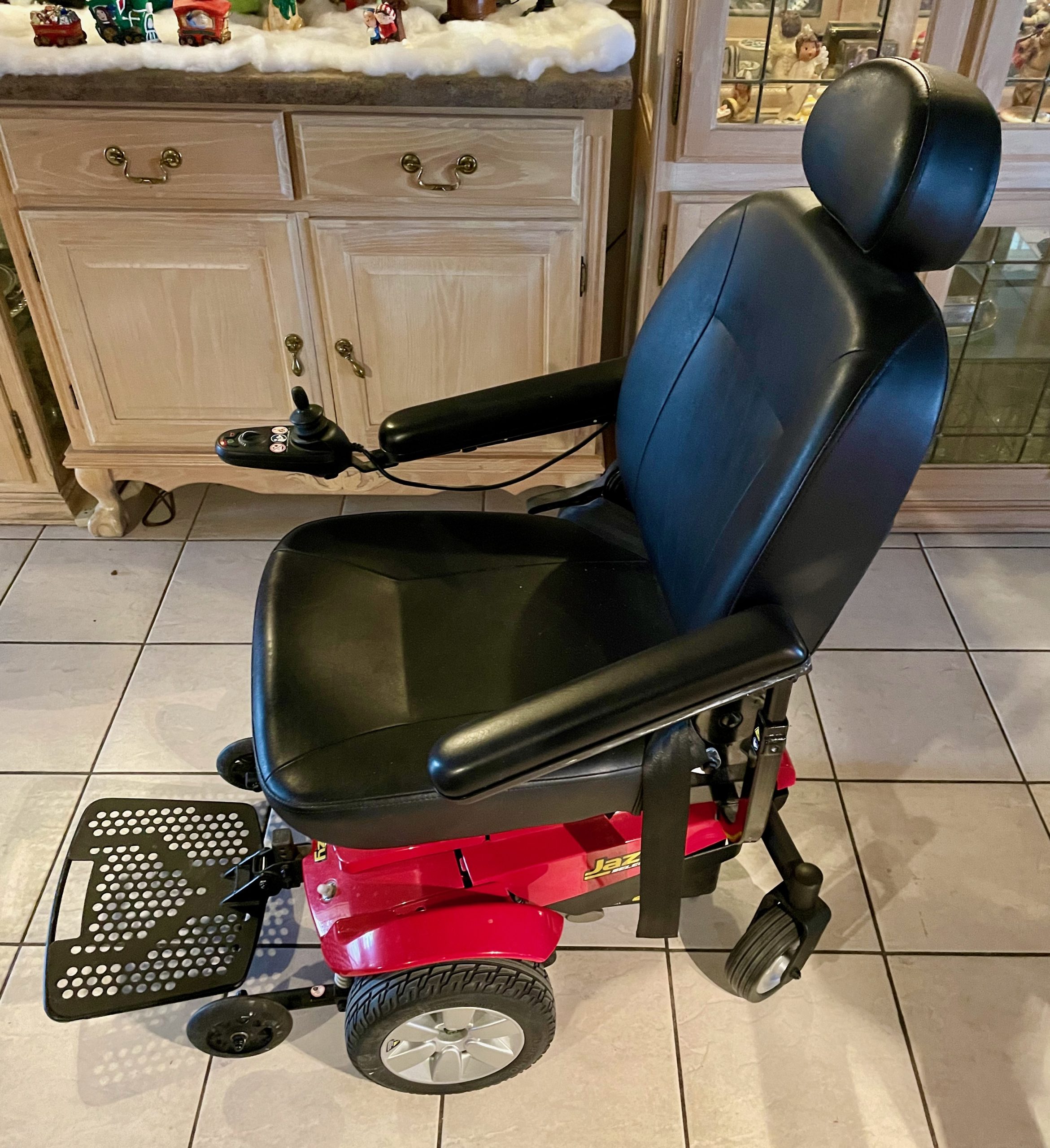 Pride, Jazzy Select Power Chair Buy & Sell Used Electric Wheelchairs