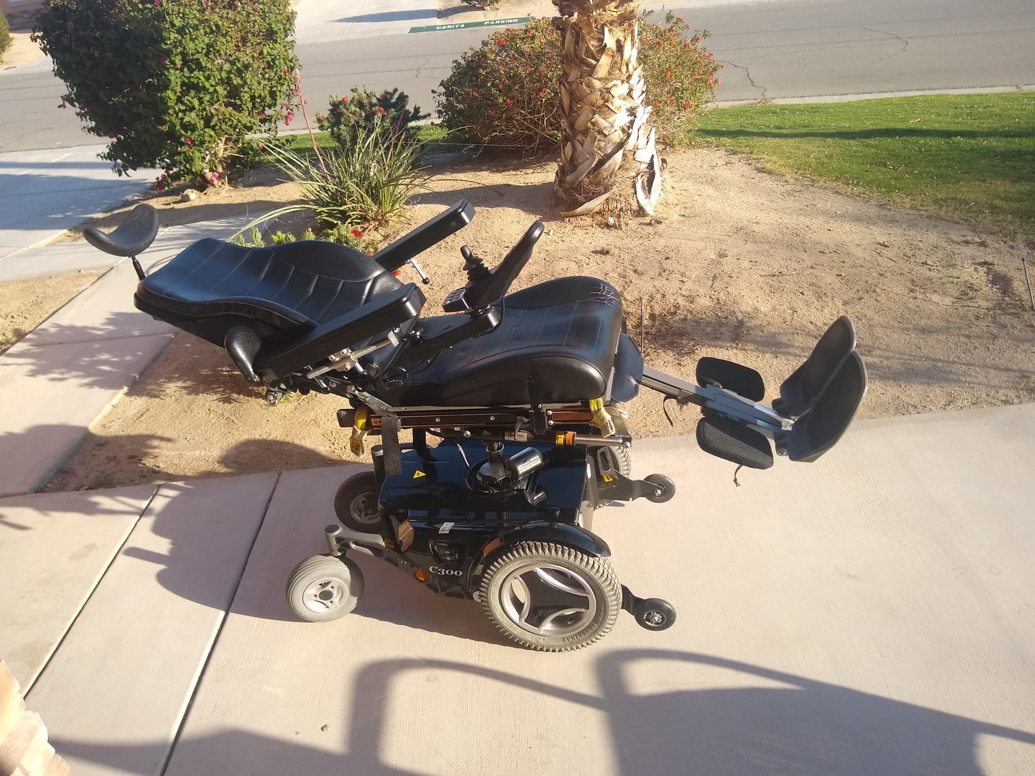 Permobil C300, New batteries, LIFT, TILT & RECLINE Buy & Sell Used