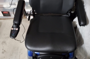 Jazzy 600 Piwer Wheelchair