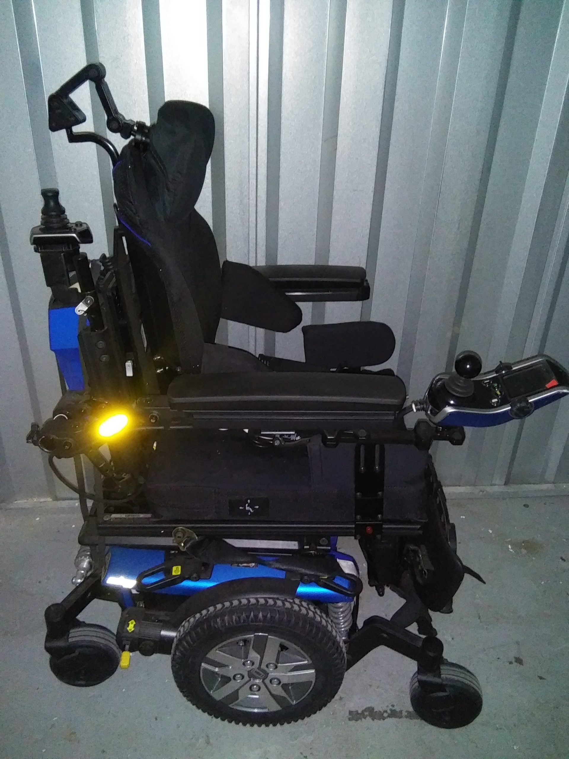 Quantum Q6 Edge 2.0 - Buy & Sell Used Electric Wheelchairs, Mobility