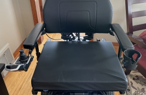 Power wheelchair -Quantum Q6 Edge HD