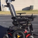 Mid wheel drive power chair