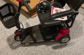 Pride Go-Go Elite TRAVELER 3-wheel mobility scooter