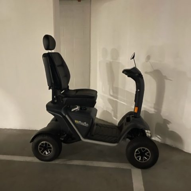 PRIDE WRANGLER MOBILITY SCOOTER - Like New, priced to move ASAP - Buy &  Sell Used Electric Wheelchairs, Mobility Scooters & More!