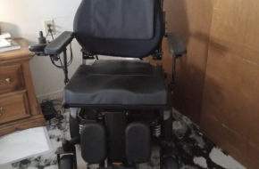 Merits Model P323 -Power Wheelchair  R Series