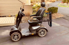 COBRA GT4 MOBILITY SCOOTER by Drive Medical