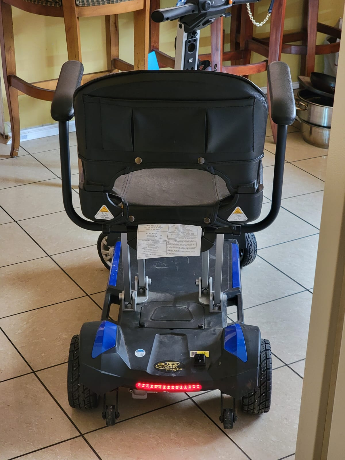 Golden Buzzaround "CarryOn" Folding Mobility Scooter Buy & Sell Used Electric Wheelchairs