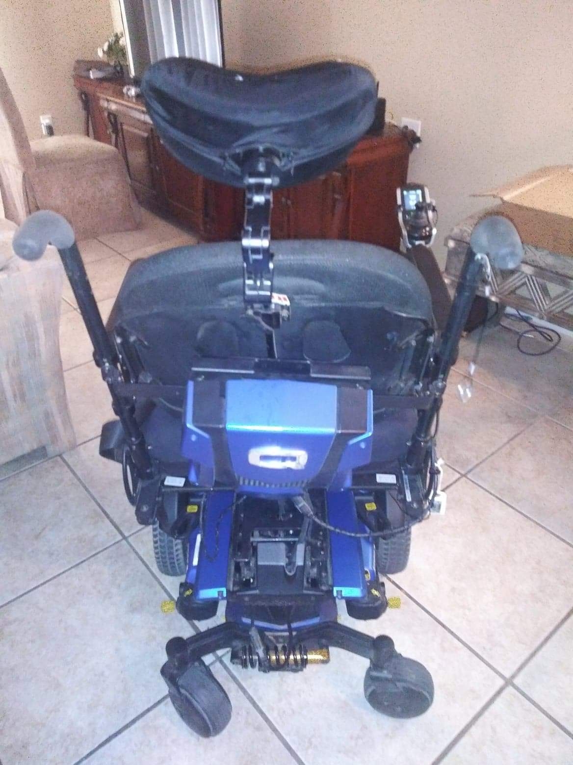 Power Wheelchair 2019 Quantum Edge 3 - Like New - Reduced in Price