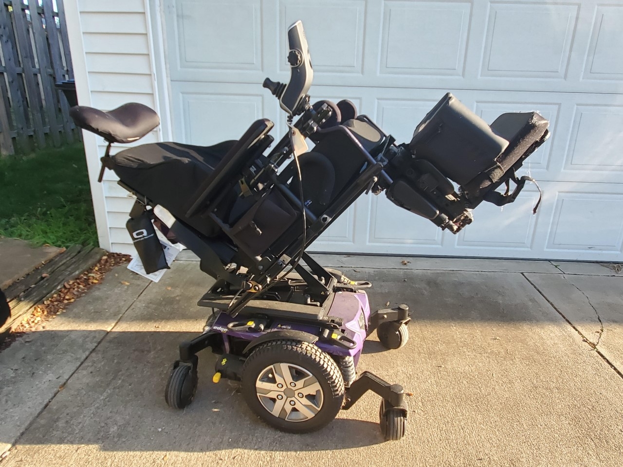 Quantum Q6 Edge 2.0 Buy & Sell Used Electric Wheelchairs, Mobility